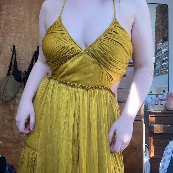 STUNNING GOLD / YELLOW MAXI DRESS WITH ADJUSTABLE BACK ✨ FREE PEOPLE - Picture 4 of 8
